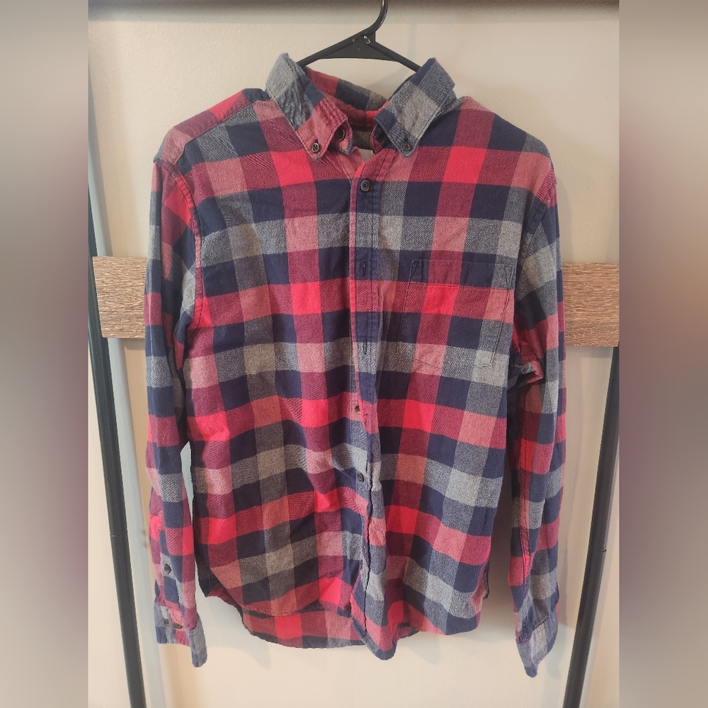 Men's Long Sleeve Adaptive Button-Down Shirt - Goodfellow & Co